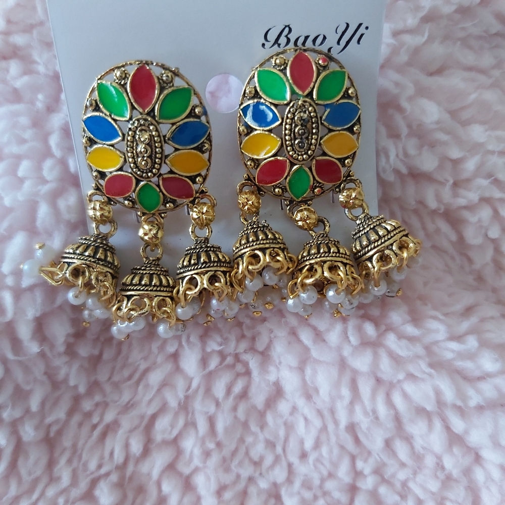 💎 Multicoloured earrings